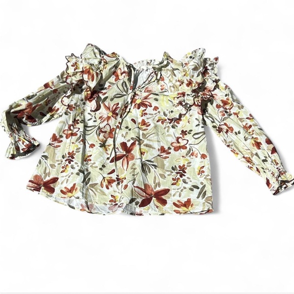 Floral Ruffle Blouse - Picture 4 of 4